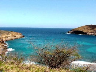 Haunama Bay Inlet, Hawaii-Kai, Oahu, Hawaii picture taken by ATAH.NET photographer for www.digital-picture-gallery.com